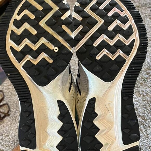 Nike Women's Zoom - Picture 4 of 5